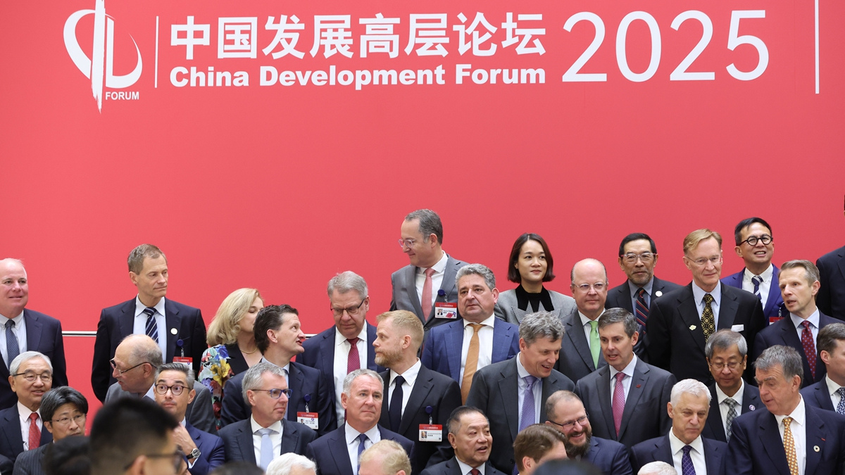 Beijing Commits to Greater Market Access at Development Forum