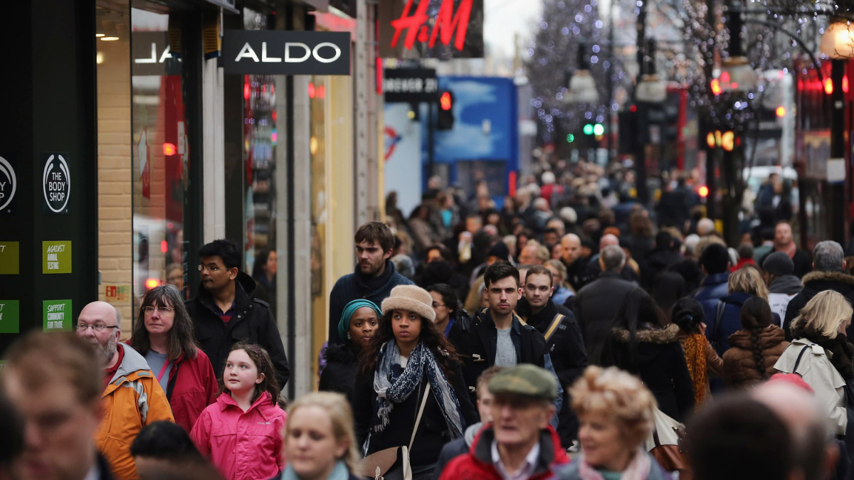 UK Inflation Climbs to 3.5% in April, Raising Concerns About a Pause in Global Price Stability