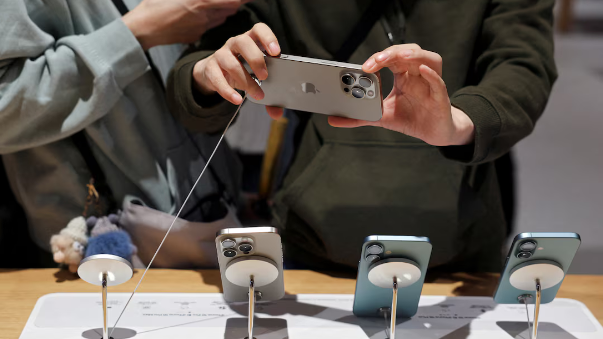 Apple Raises iPhone Trade-In Values in China to Counter Domestic Brand Ascendancy