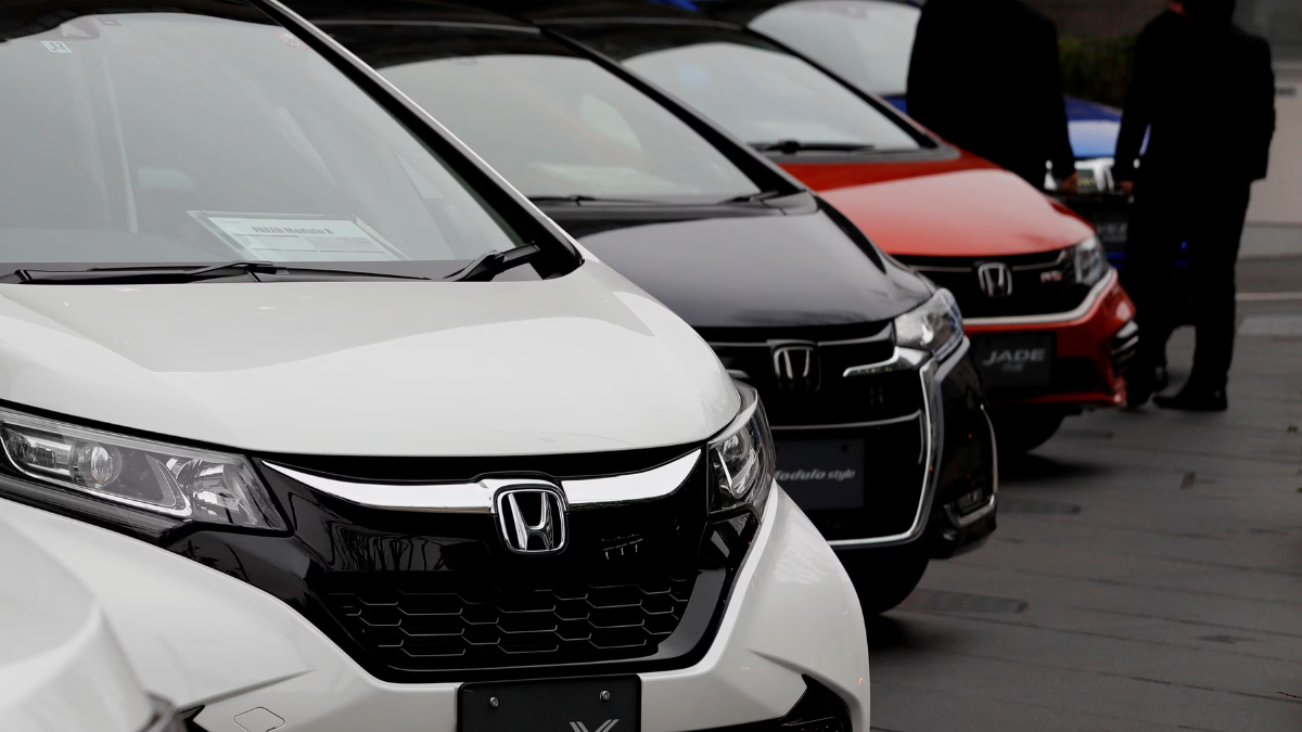 Honda Grapples with Global Trade Headwinds, Forecasts Sharp Profit Decline