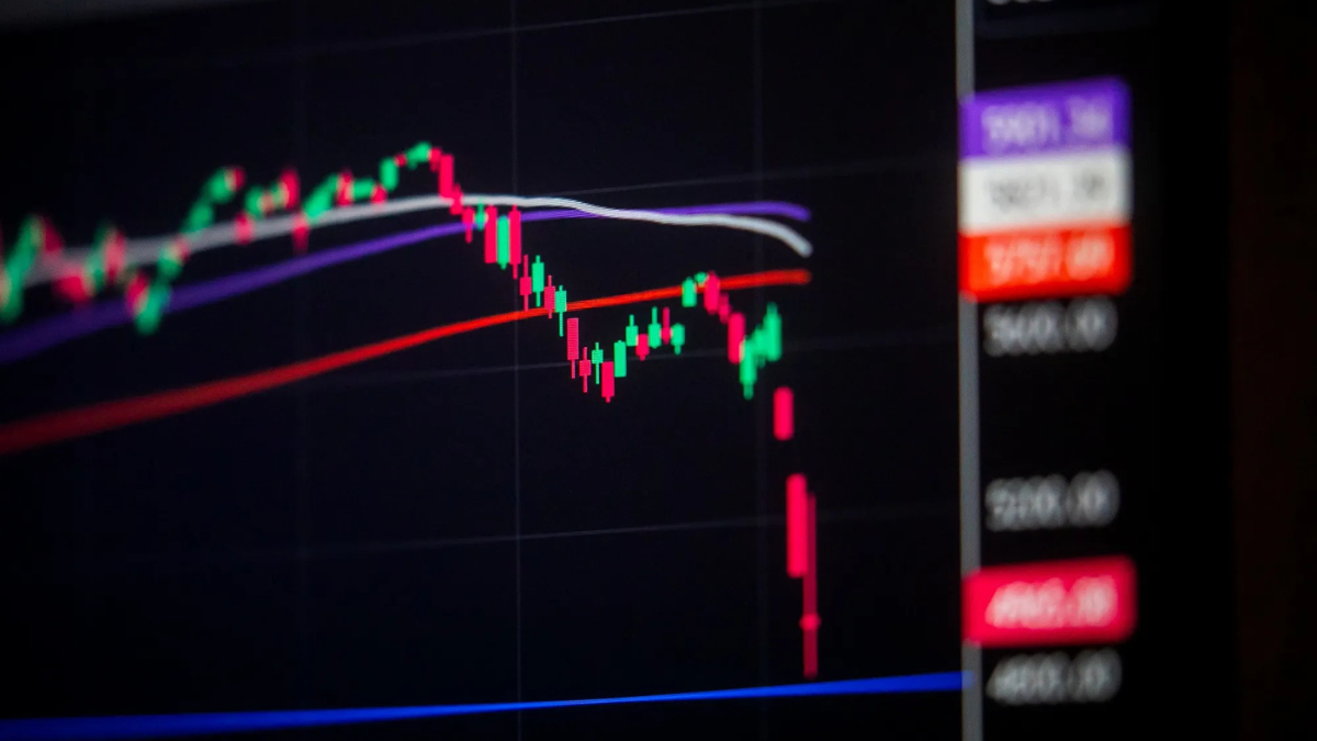Global Markets Slide as China Unleashes Tariff and Export Shockwaves