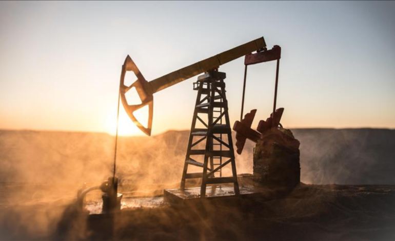 Oil Prices Edge Higher, But Investor Strategy Turns Defensive Amid Policy and Demand Uncertainty